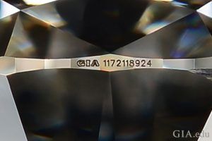 GIA girdle laser inscription