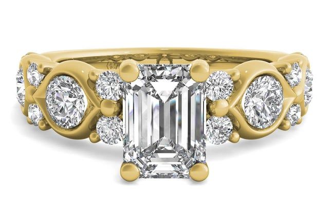 the-vintage-hollywood-charm-of-emerald-cut-diamond-engagement-rings image1