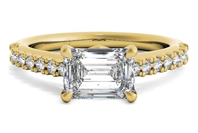 the-vintage-hollywood-charm-of-emerald-cut-diamond-engagement-rings image1