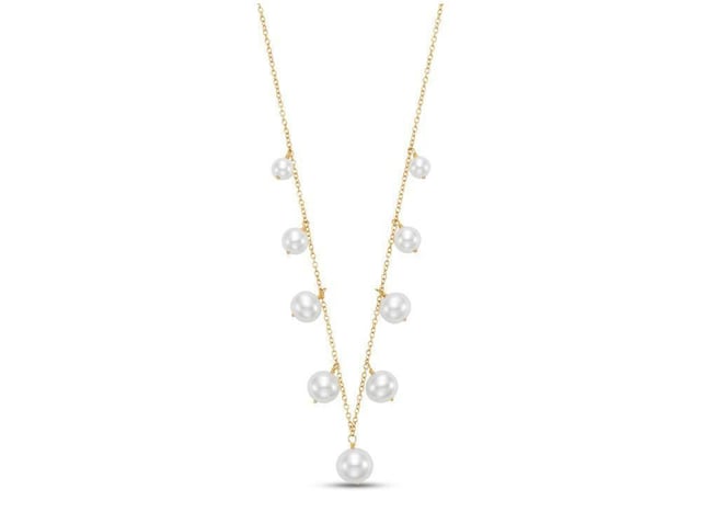 pearls-are-making-a-comeback-and-they're-also-june's-birthstone image1