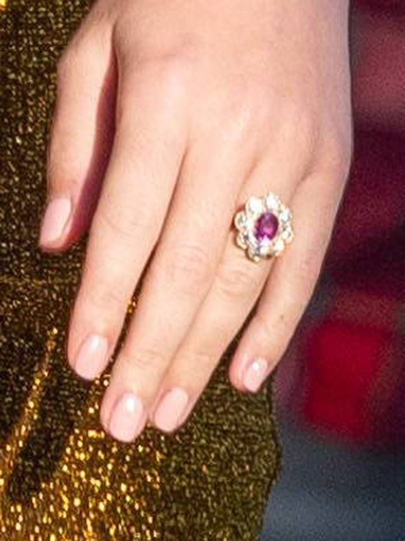 Katy Perry's Diamond Engagement Ring 