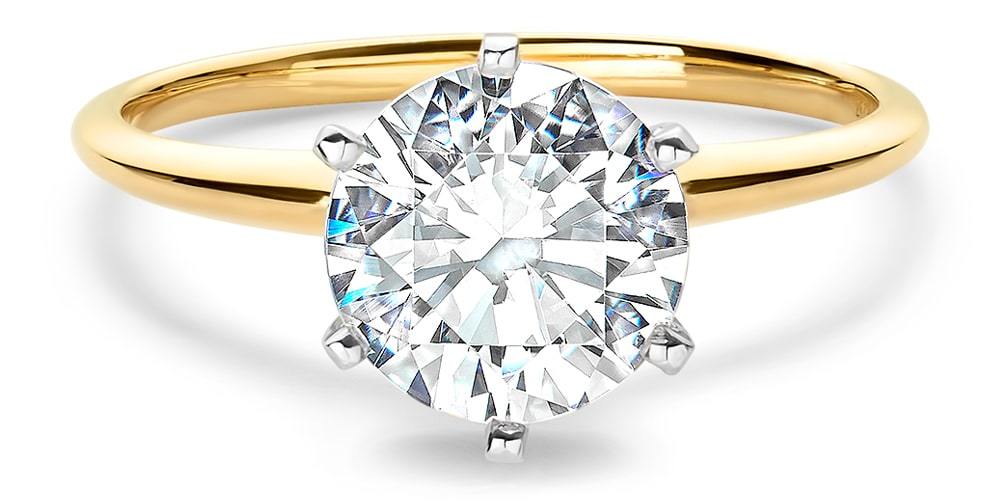 White gold engagement ring with 0,17-carat diamond, colour G, clarity VS
