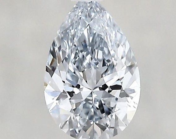 HPHT lab grown diamond with a blue nuance