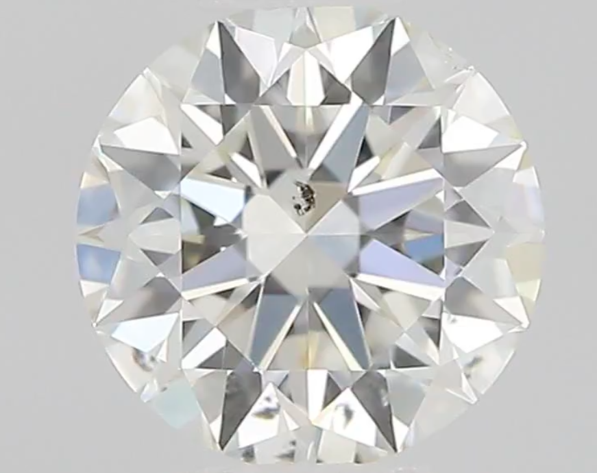 diamond with inclusion at center of its table