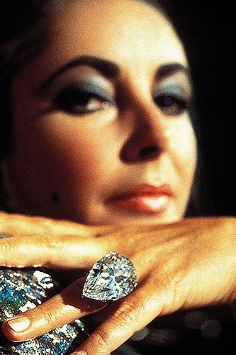 Elizabeth Taylor's pear diamond ring