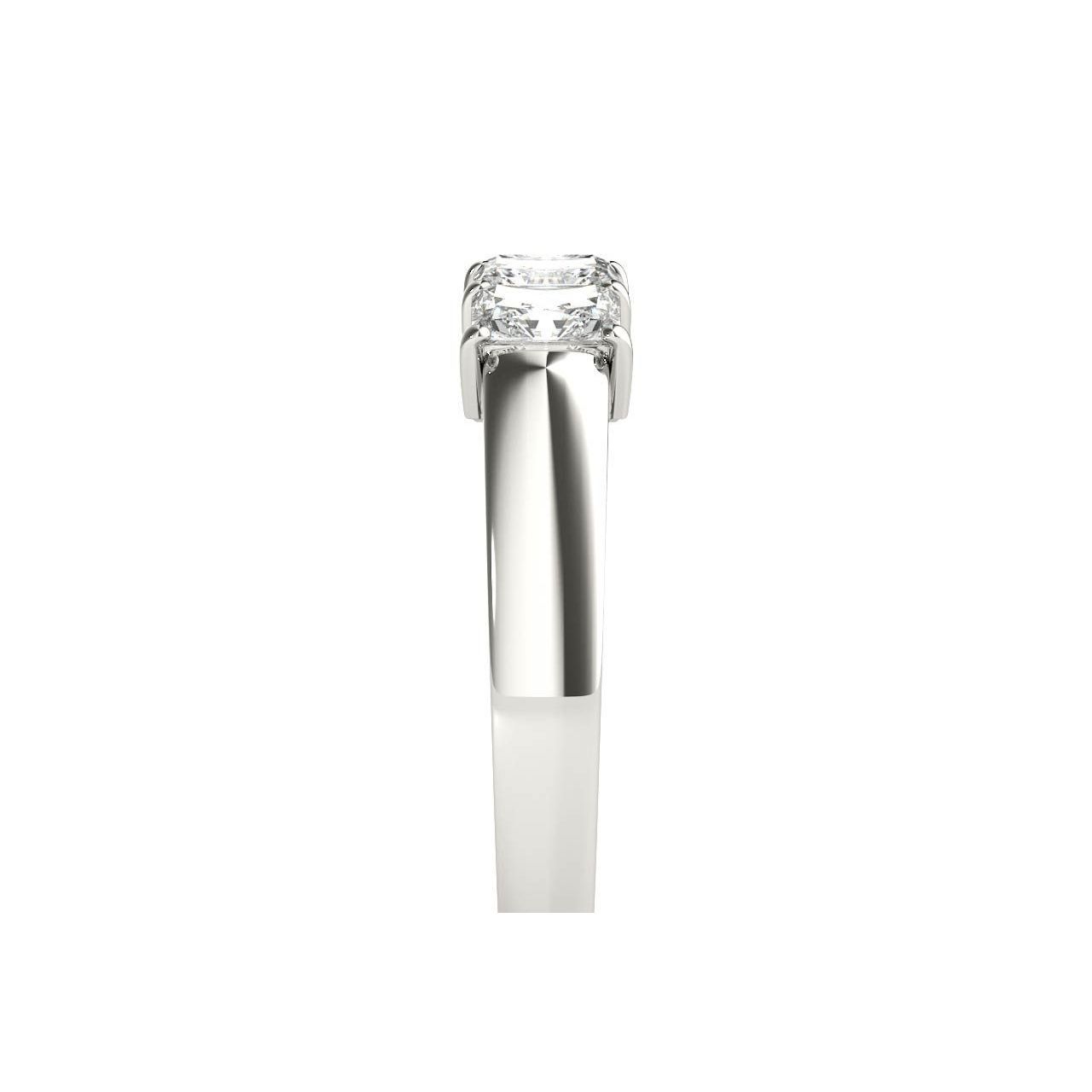 7.5 Ctw Solitaire Radiant-Cut Engagement Ring In 18K Gold